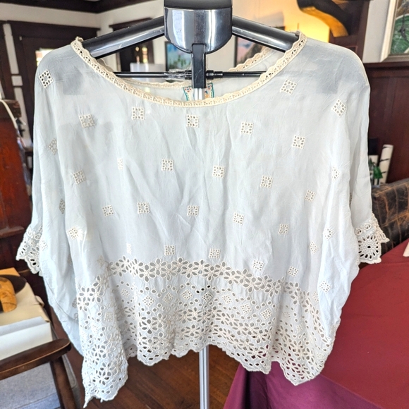 Johnny Was eyelet blouse size M - Picture 1 of 6